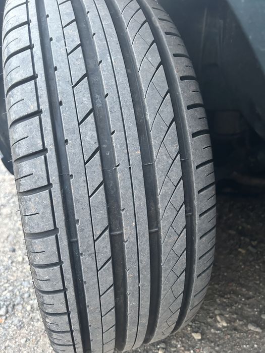 Vand set de 4 jante cu tot cu anvelope