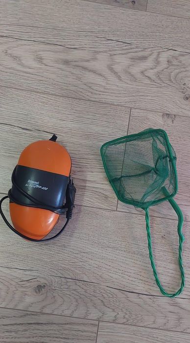 Аквариум с рыбками