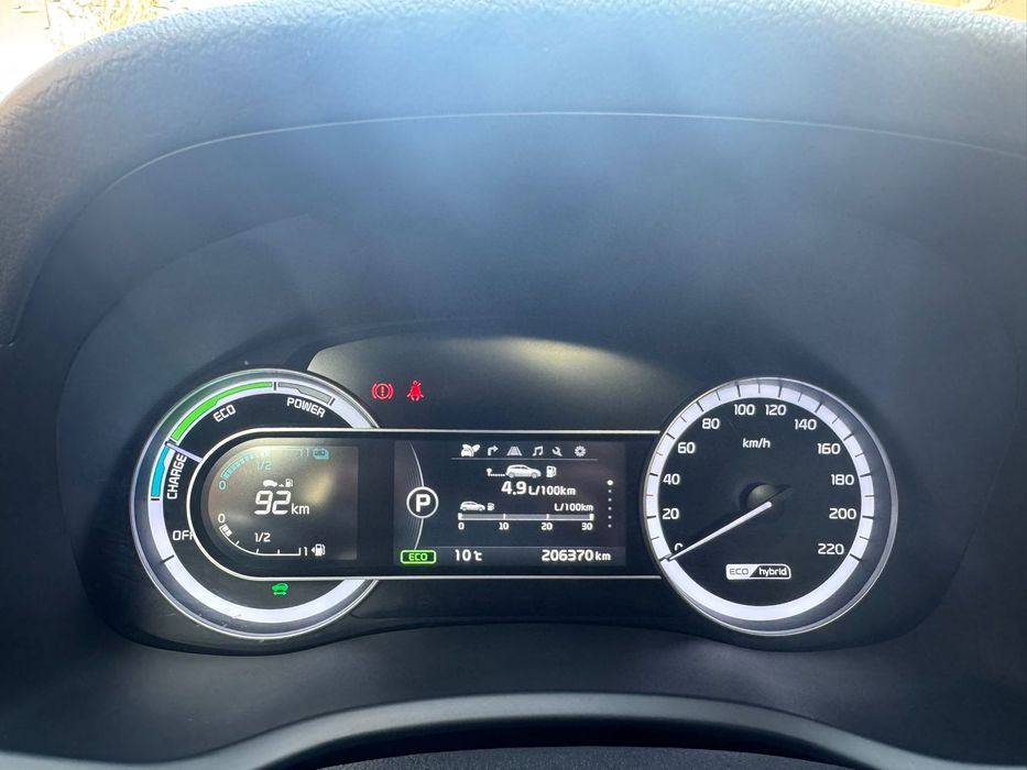 Kia Niro Hybrid 1.6 GDi Business 2017 Automat, Piele, Trapa, etc