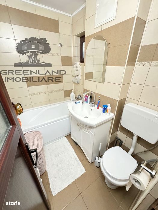 3 Camere 67mp, fara risc, centrala noua, mobilat utilat, Podu Ros