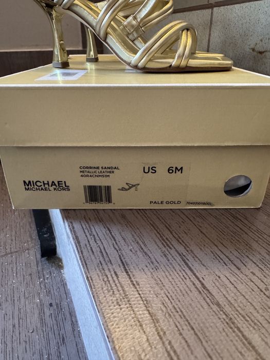 Papuci/pantofi /sandale Michael Kors piele masura 36