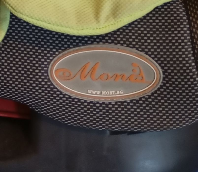 Детско столче за кола Moni