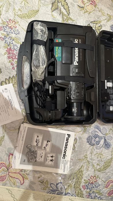 Видеокамера кассетная panasonic