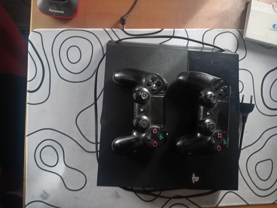 PS4 Slim 500GB рабочая | GTA FIFA готовый комплект