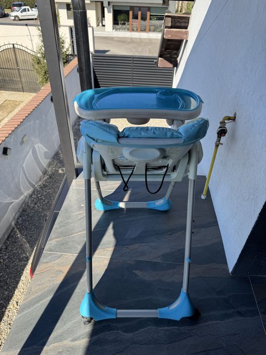 Scaun de masa bebe Chicco