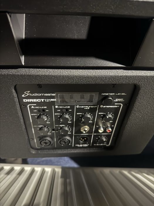 Vind doua coloane Studiomaster direct 121