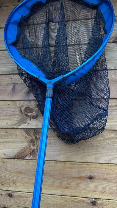 Продавам кепче комплект със разтегателна дръжка