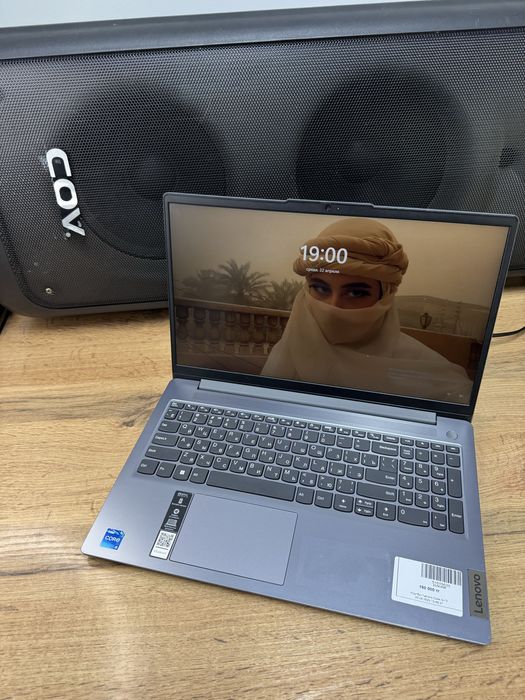 Ноутбук Lenovo Core i5-12