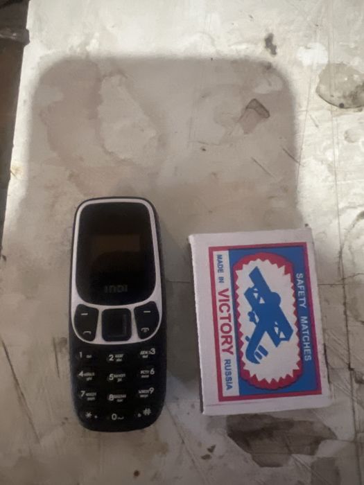 Срочно продам телефон