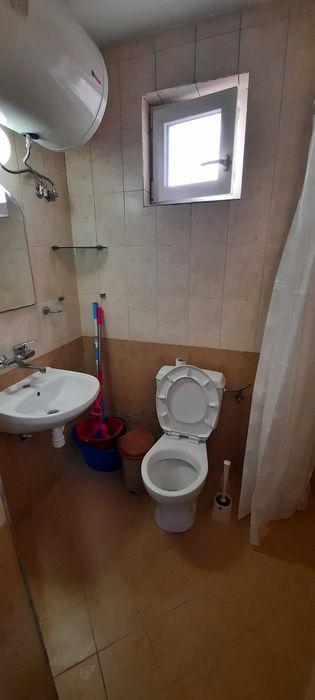 Дава се под наем Тристаен апартамент в Плевен, Идеален център - 89 кв.м за 306 € - Снимка #5