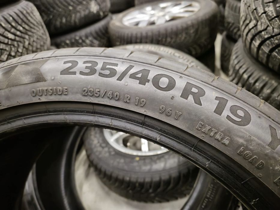 4 anvelope vara Continental 235 40 19 aproape noi