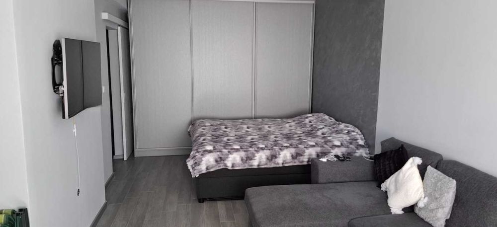 Продава се Едностаен апартамент в Пловдив, Център - 39 кв.м за 1288 €/кв.м - Снимка #7