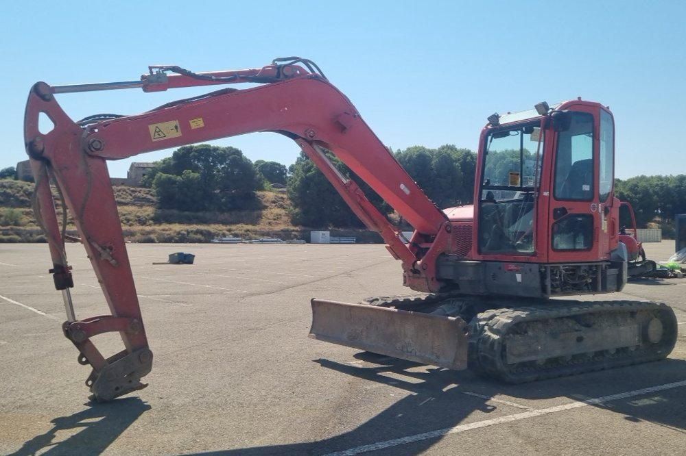 Volvo ECR 88D Excavator pe senile