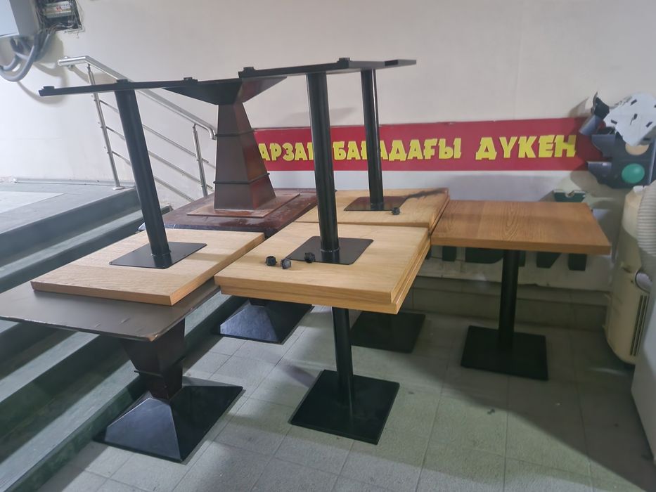 Столы от кофейни