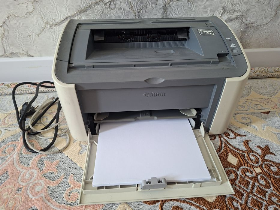 Принтер Canon  LBP3000