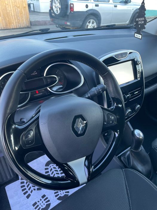 Renault Clio 09cm 90cp