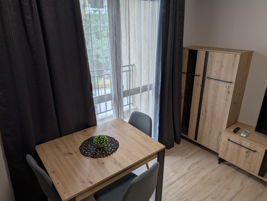 Дава се под наем Двустаен апартамент в Варна, ХЕИ - 50 кв.м за 612 € - Снимка #3