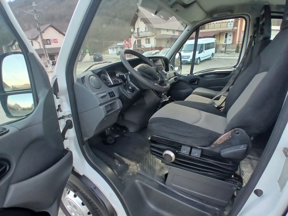 Iveco Dayli/7 locuri/klima/2013