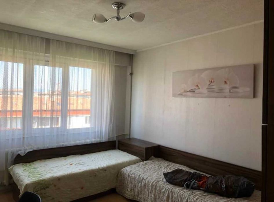 Дава се под наем Тристаен апартамент в с. Илинден, Област София-област - 80 кв.м за 136000 € - Снимка #1