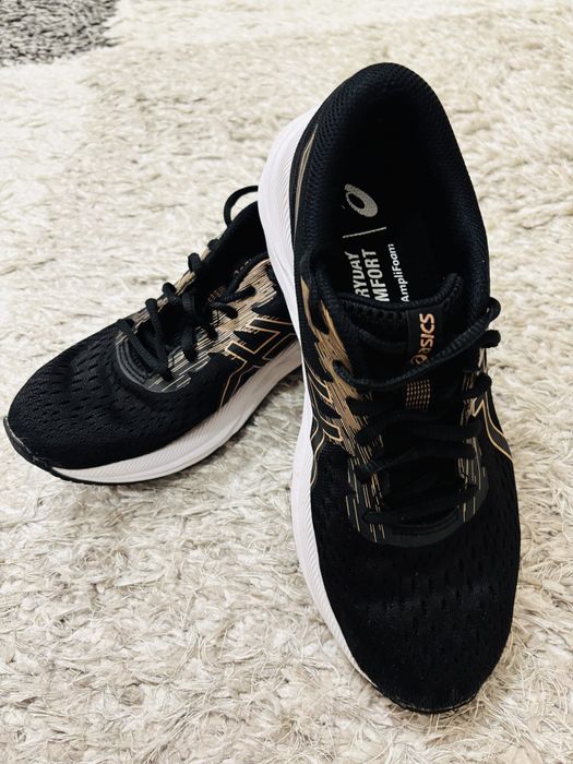 Маратонки Asics Gel Excite