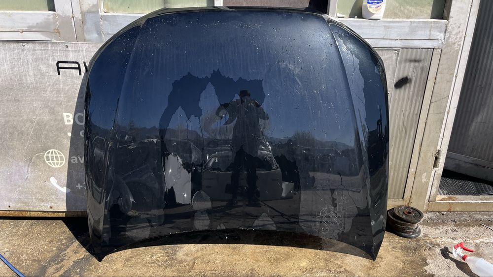 2 броя преден капак Audi A4 B8 2013г