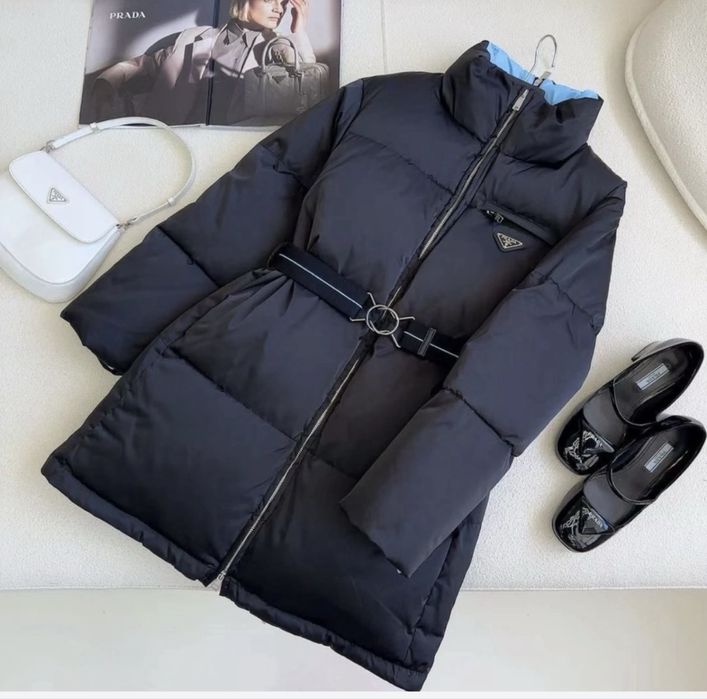 Продам куртка Prada