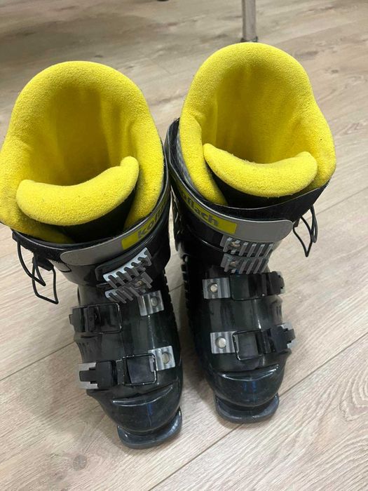 Ски обувки 284мм / размер 35 ЕU