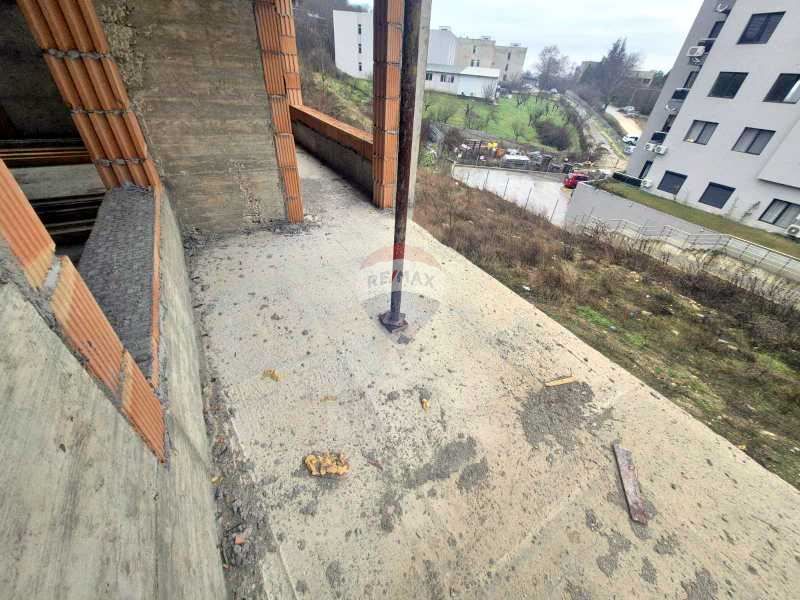 Продава се Тристаен апартамент в Варна, Кайсиева градина - 122 кв.м за 635 €/кв.м - Снимка #4