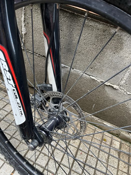 Bicicleta TREK seria 4