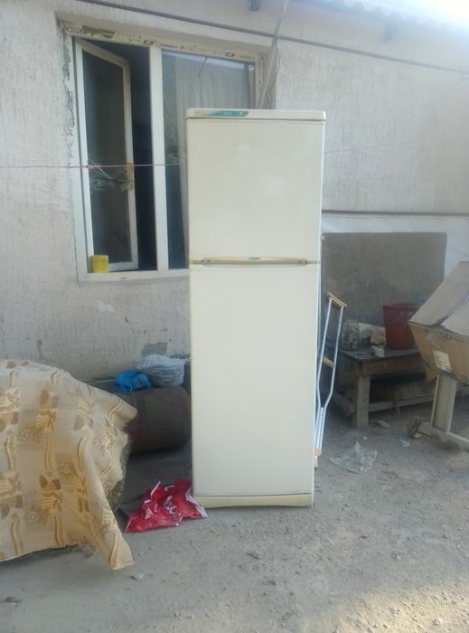 Продам холодильник