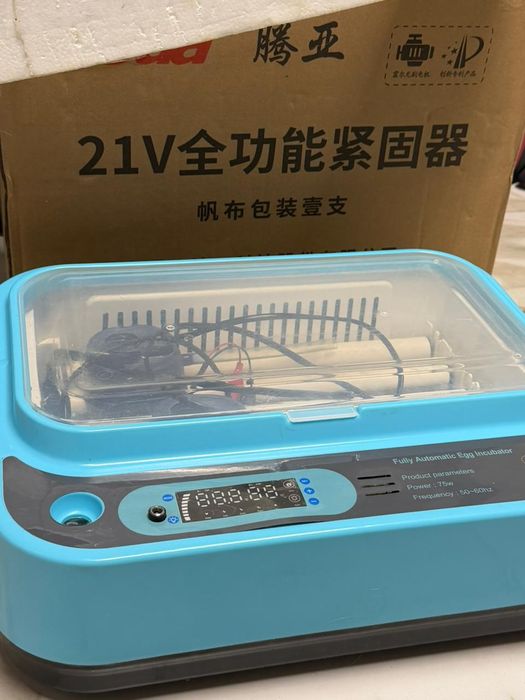 Продам Инкубатор для яиц