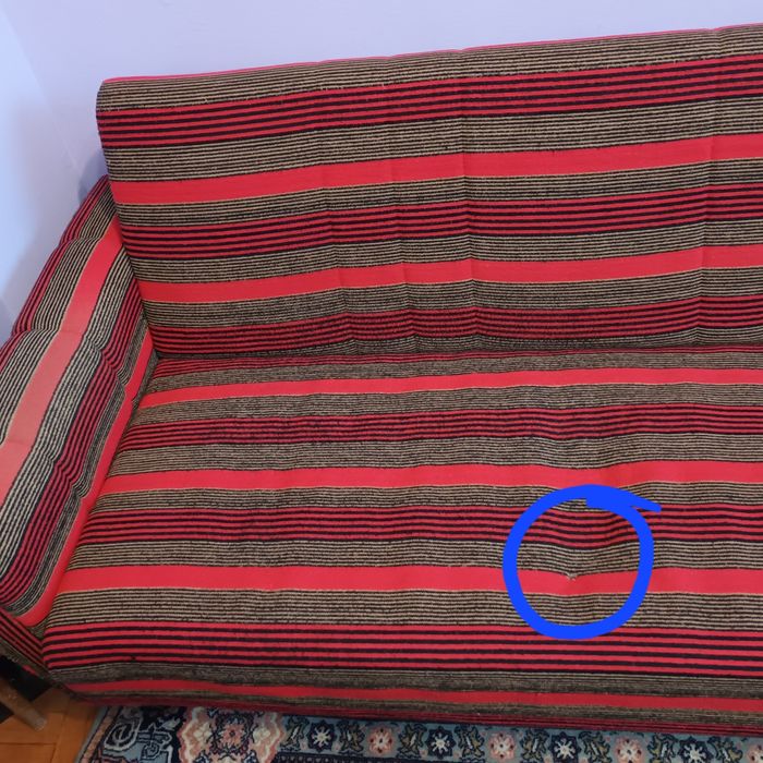 Диван с функция сън