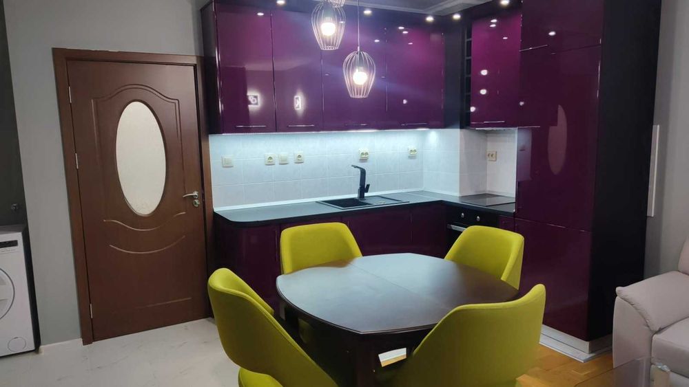 Дава се под наем Двустаен апартамент в София, Център - 60 кв.м за 950 € - Снимка #4