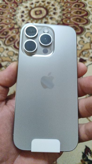 iPhone 16 pro в упаковке