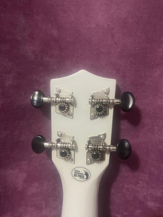 Укулеле на хорошум состояние