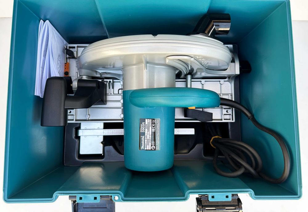 Makita 5903R - Нов мощен голям ръчен циркуляр 2000W 235мм