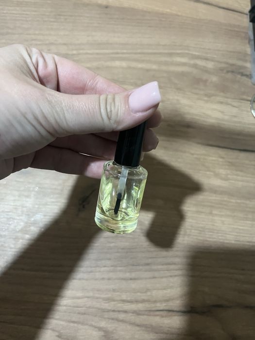 Продам все для маникюра