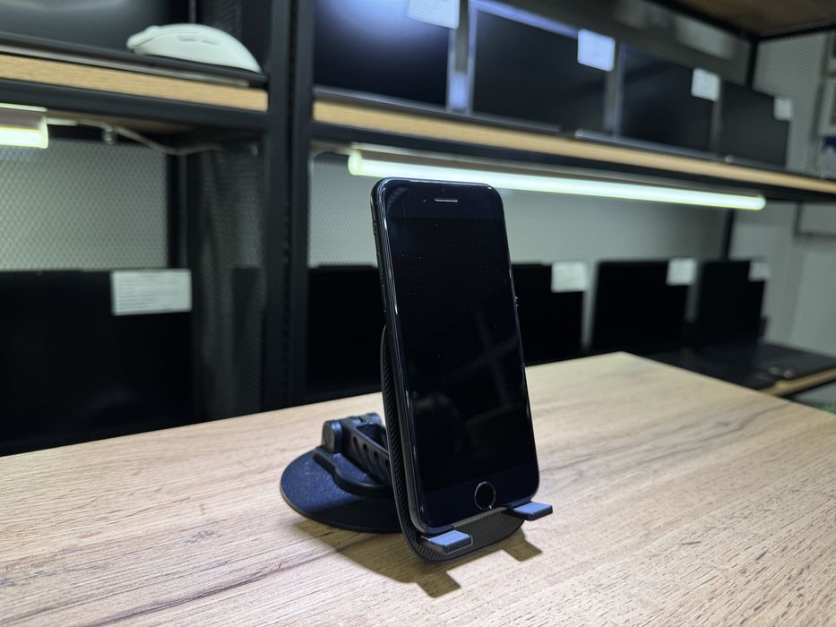 iPhone SE, черный, Touch ID не работает, 777/А10