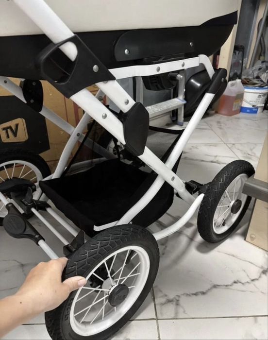 Коляска 2 в 1 + автолюлька