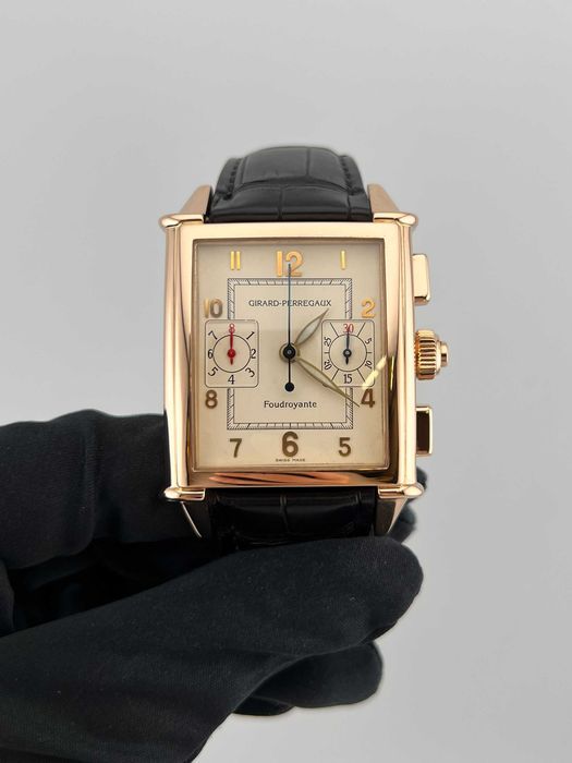 Наручные часы Girard-Perregaux Vintage 1945