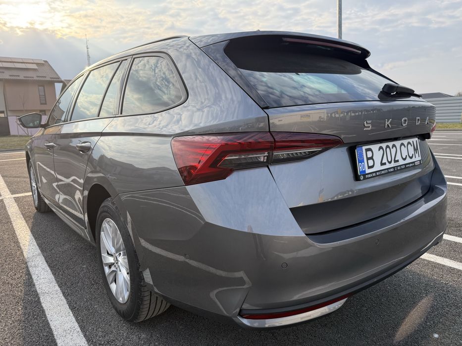 SKODA OCTAVIA 2025-Model nou-28000 km-Matrix  led -Garantie 2028 - TVA