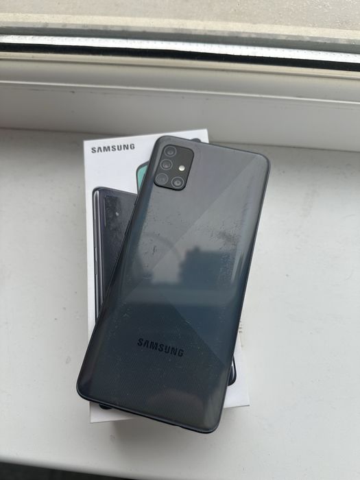 Продаётся Самсунг А51