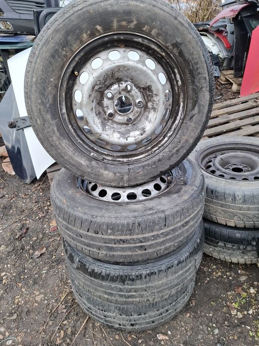Vand set 4 jante R 15 vw touran golf 5 passat audi