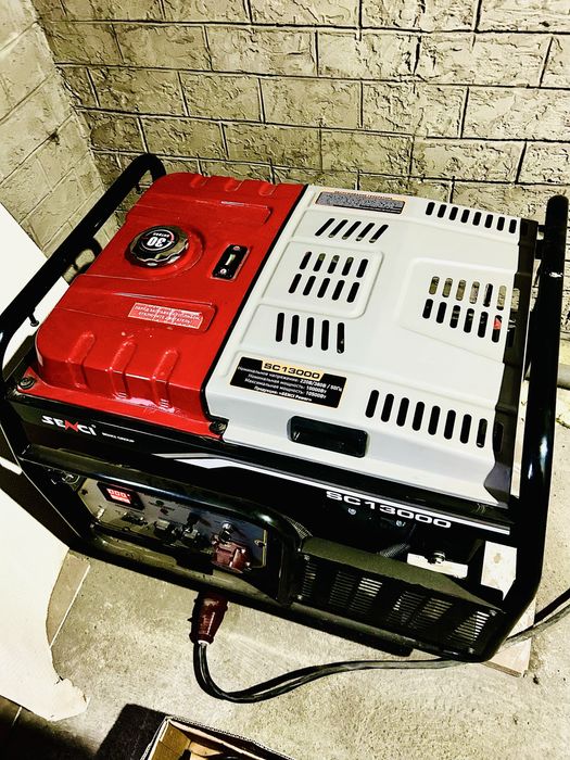 Продам бензиновый электро генератор 13 квт