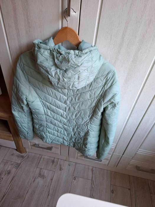 Преходно пролетно-есенно дамско якенце  STTADIVARIUS