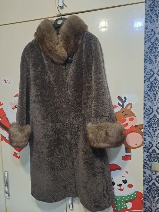 Женская  шуба мутон