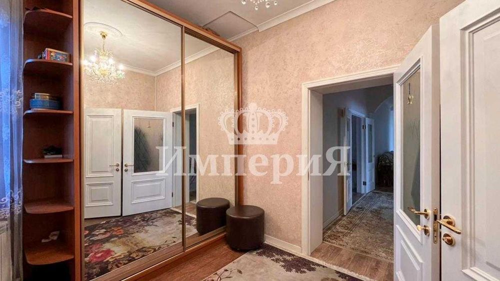 Срочно продатся ДОМ в центре. СУЛТАН Империя.
