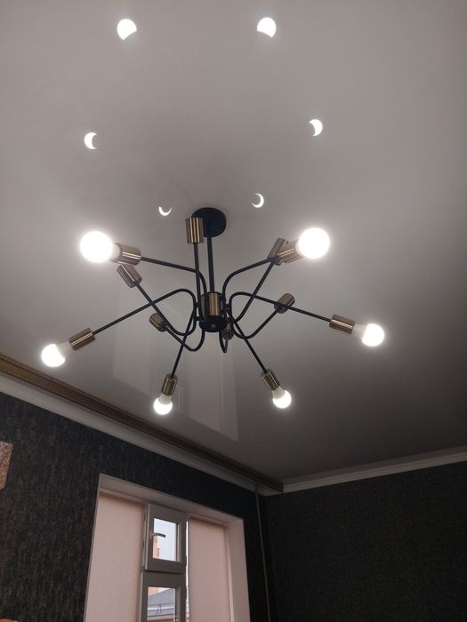 Продам люстру б/у