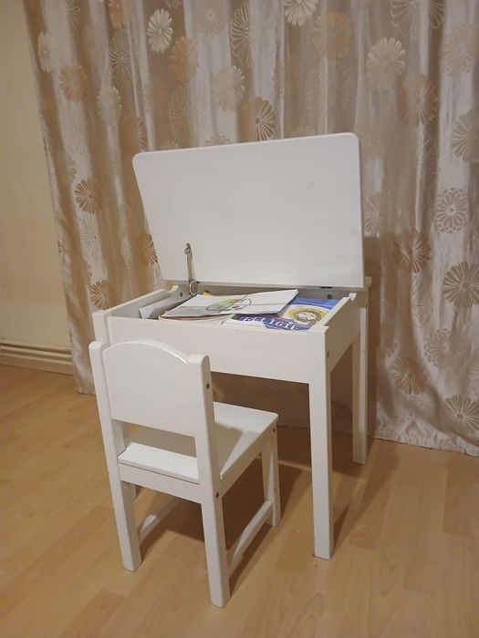 Masuta si scaunel pentru copii