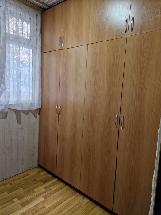 Продаётся квартира Чиланзар 9-й квартал 1²/1/4. Без маклер